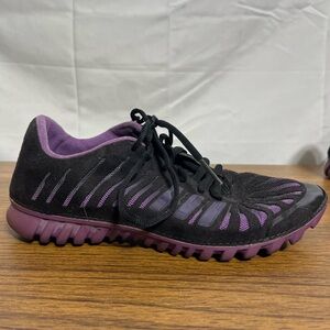 Womans Adidas Fluid Tranner Sz 6.5 shoes G42764 Purple Black